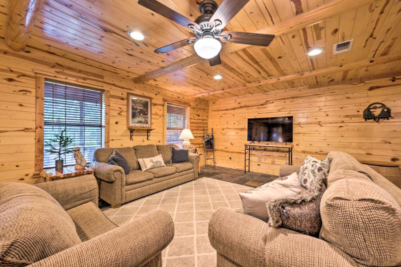 Broken Bow Retreat On 2 Acres With Hot Tub And Deck! Exterior foto