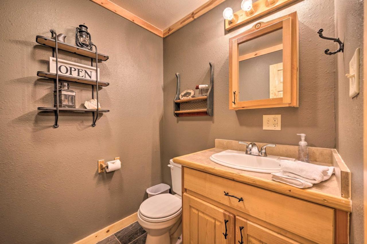 Broken Bow Retreat On 2 Acres With Hot Tub And Deck! Exterior foto